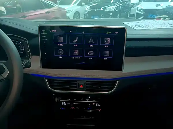 Volkswagen Tayron GTE 2023, фото 12