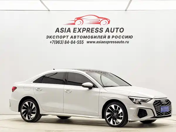 Audi A3 2023, фото 3