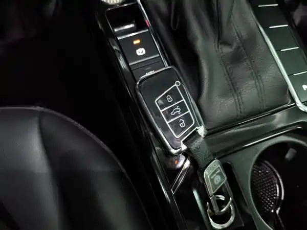 Volkswagen Passat 2023, фото 8
