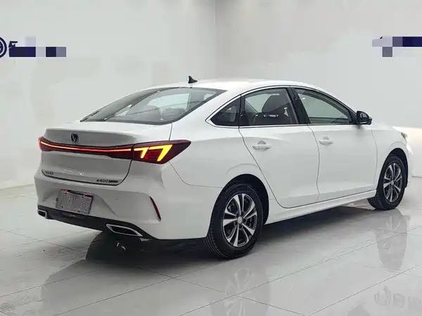 Changan Eado 2024, фото 4