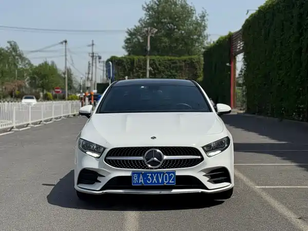 Mercedes-Benz A-Class 2022, фото 2