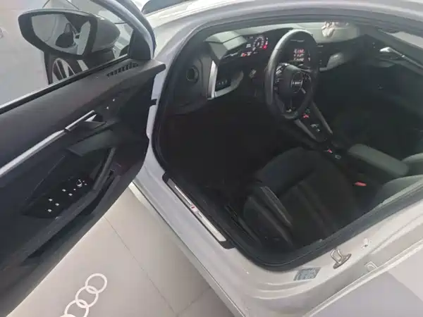 Audi A3 2022, фото 15
