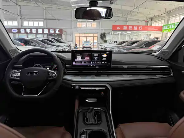 Geely Emgrand X6 2021, фото 14