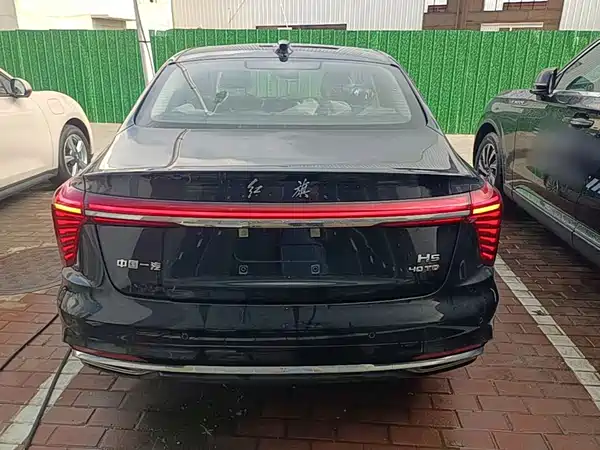 Hongqi H5 2025, фото 5