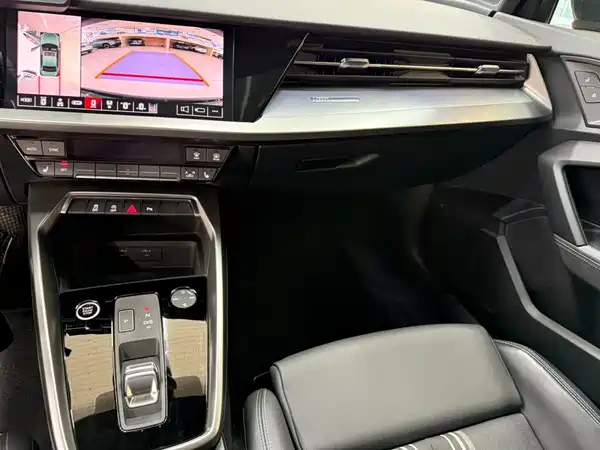 Audi A3 2023, фото 12