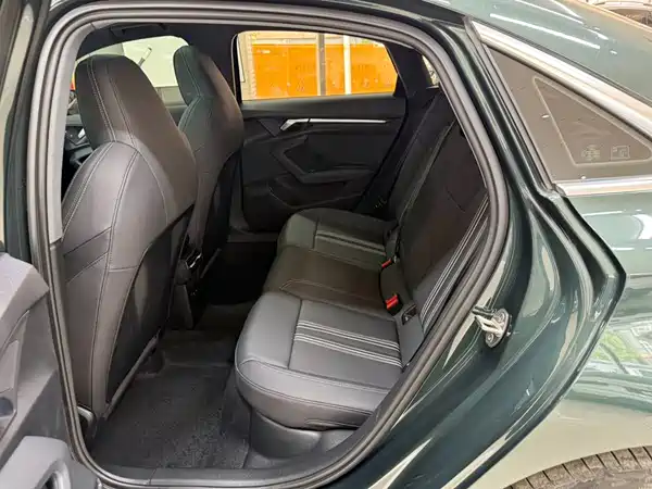 Audi A3 2023, фото 18