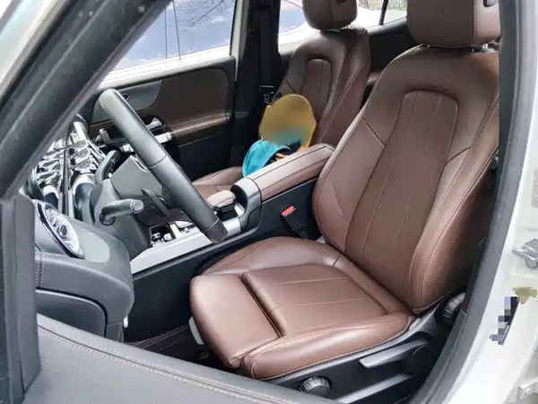 Mercedes-Benz GLB 2022, фото 7