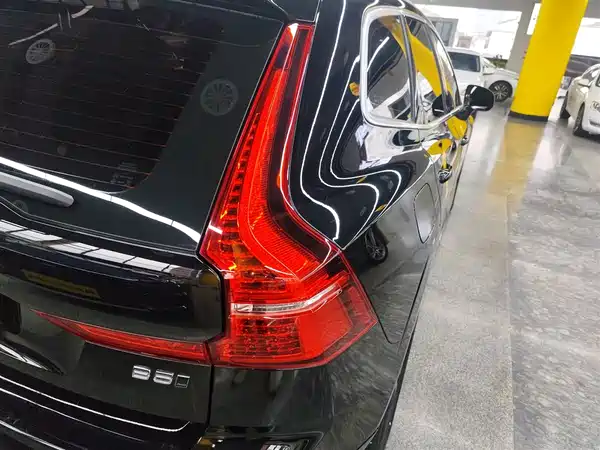 Volvo XC60 2024, фото 7