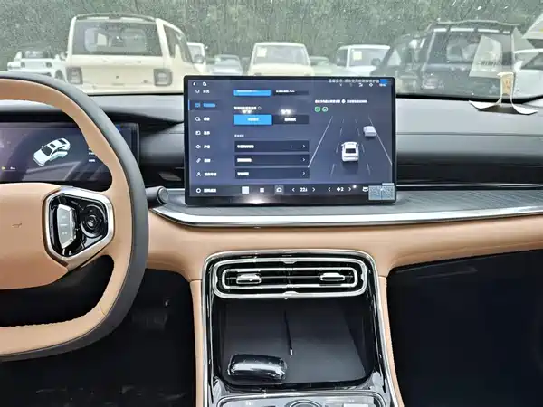 Geely Galaxy Starshine 6 2025, фото 13