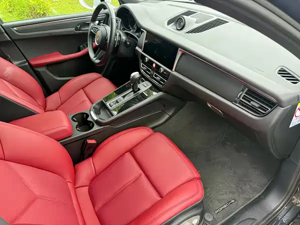 Porsche Macan 2022, фото 13