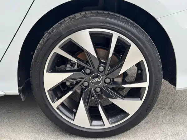 Audi A3 2022, фото 10