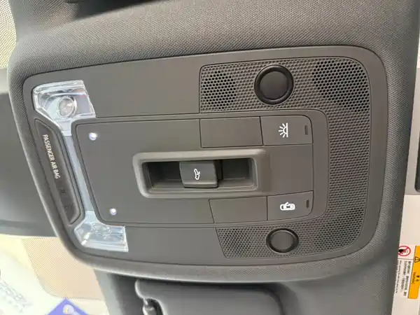 Audi A3 2023, фото 14