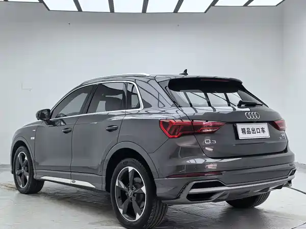 Audi Q3 2022, фото 6