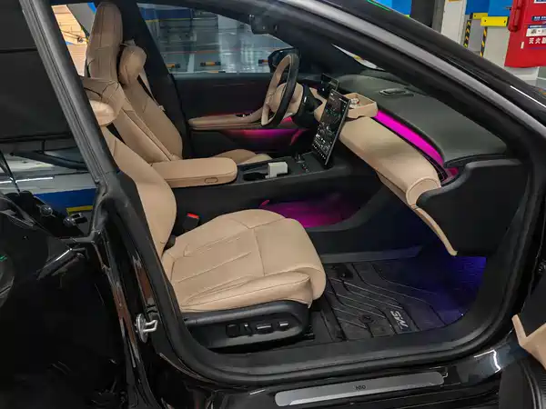 NIO ET5T 2024, фото 5