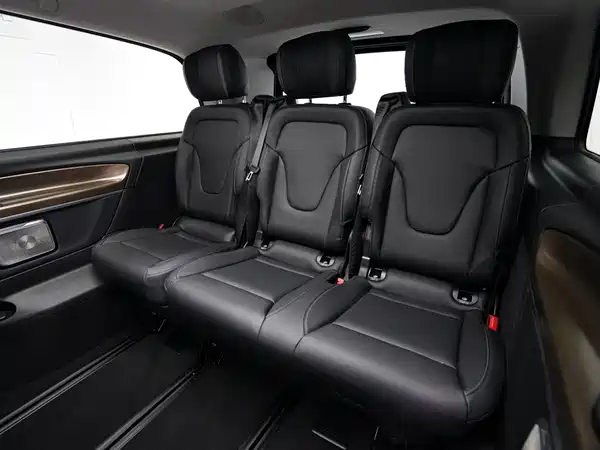 Mercedes-Benz V-Class 2022, фото 20