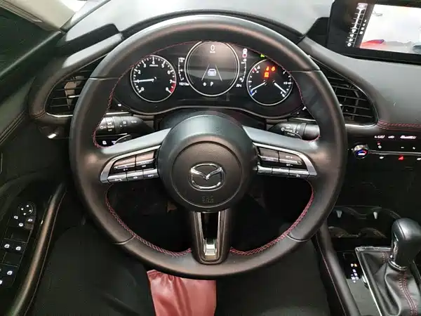 Mazda 3 2023, фото 10