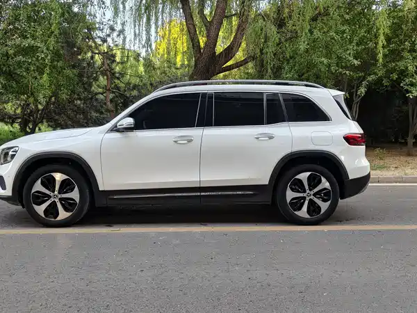 Mercedes-Benz GLB 2022, фото 15