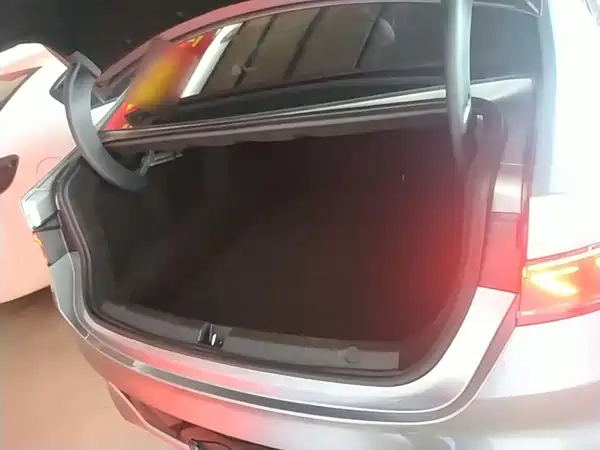BYD Qin PLUS 2023, фото 18