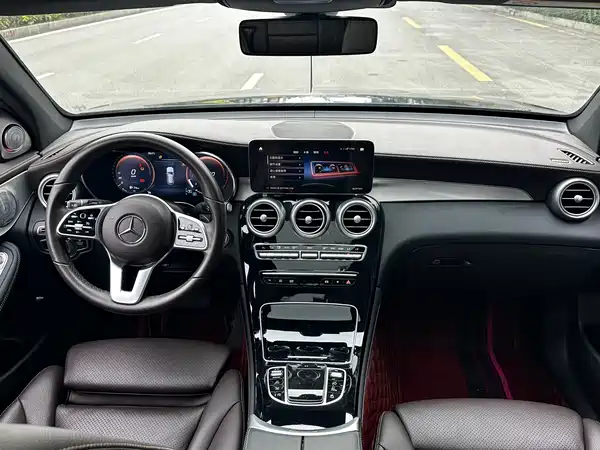 Mercedes-Benz GLC 2022, фото 6