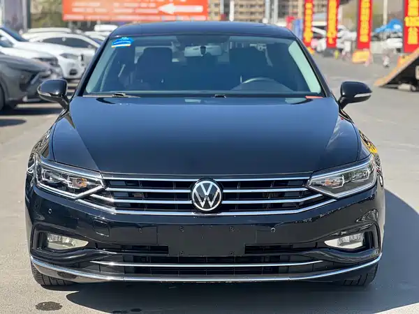 Volkswagen Magotan 2023, фото 2
