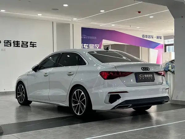 Audi A3 2022, фото 7