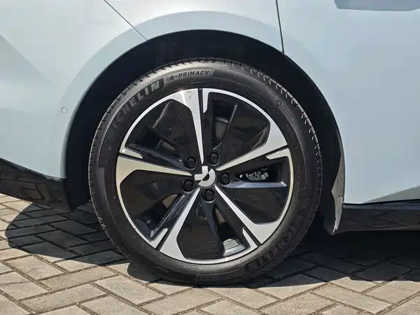 NIO ET5T 2025, фото 11