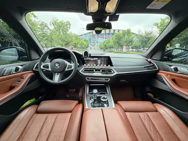 BMW X7 2022, фото 10