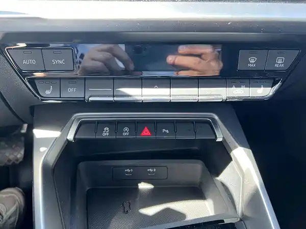 Audi A3 2023, фото 12