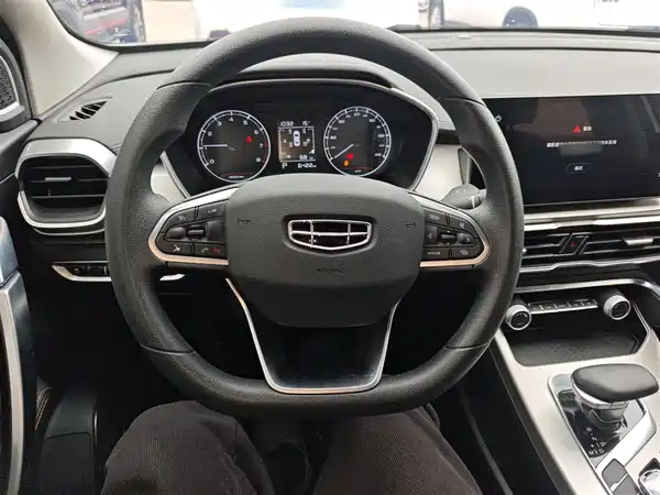 Geely Coolray 2024, фото 6