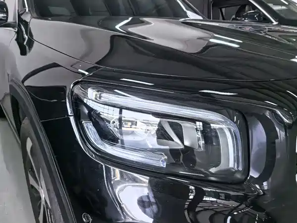Mercedes-Benz GLB 2023, фото 24