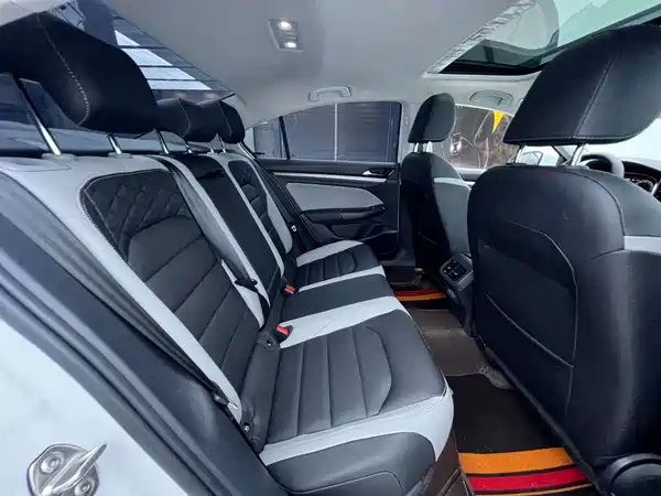 Volkswagen Bora 2023, фото 16