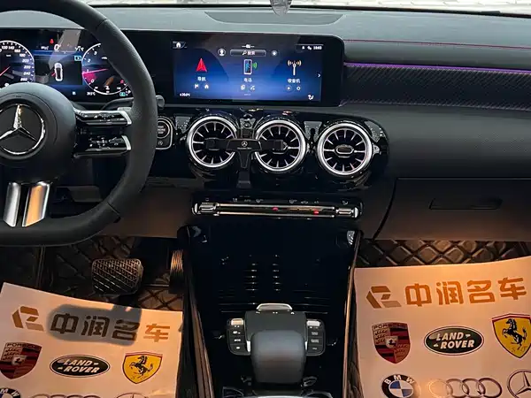 Mercedes-Benz A-Class 2023, фото 10