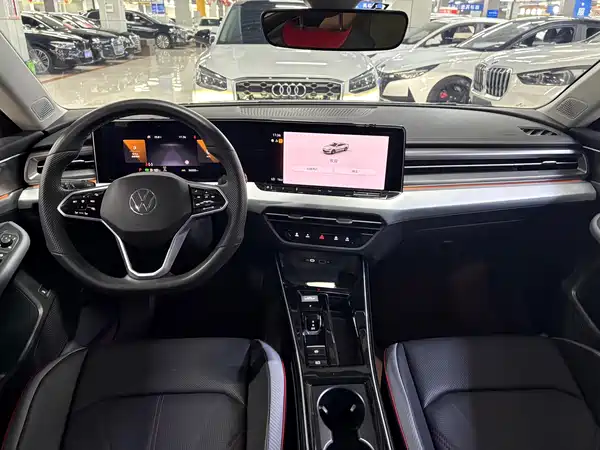 Volkswagen Lamando 2023, фото 4