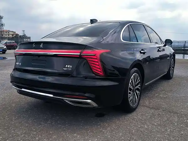 Hongqi H5 2023, фото 5