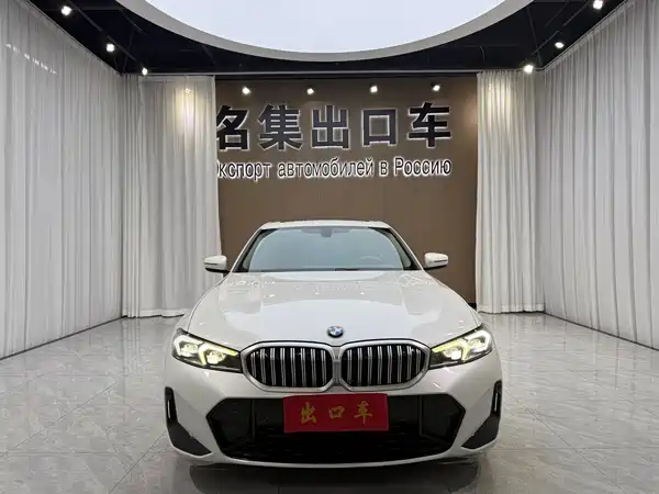 BMW 3 Series 2023, фото 2