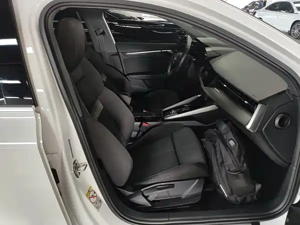 Audi A3 2021, фото 24