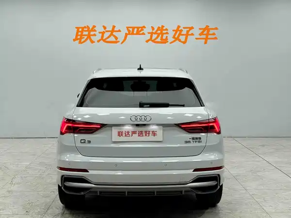 Audi Q3 2023, фото 25