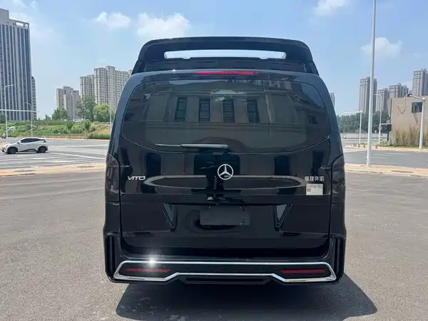 Mercedes-Benz Vito 2023, фото 4