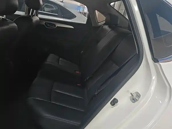 Nissan Sylphy 2024, фото 16