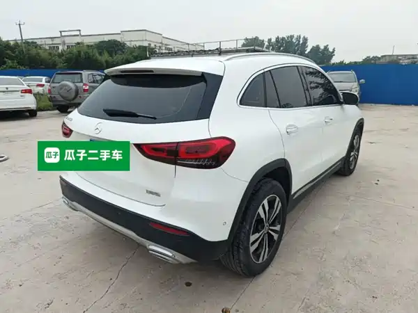 Mercedes-Benz GLA 2022, фото 6