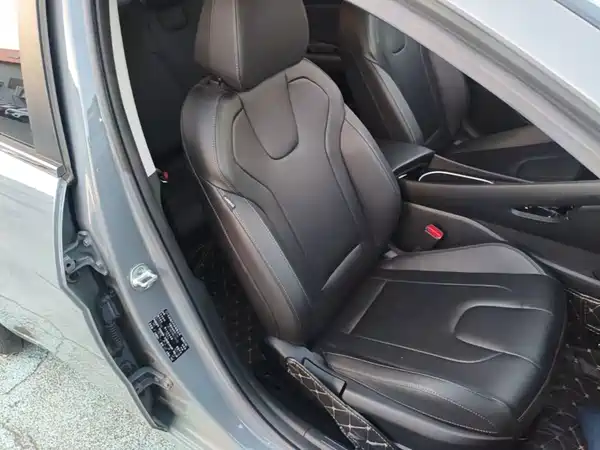 Hyundai Elantra 2022, фото 24