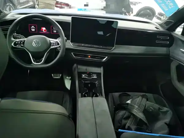Volkswagen Tiguan L 2024, фото 5