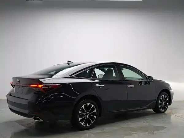 Toyota Avalon 2023, фото 18