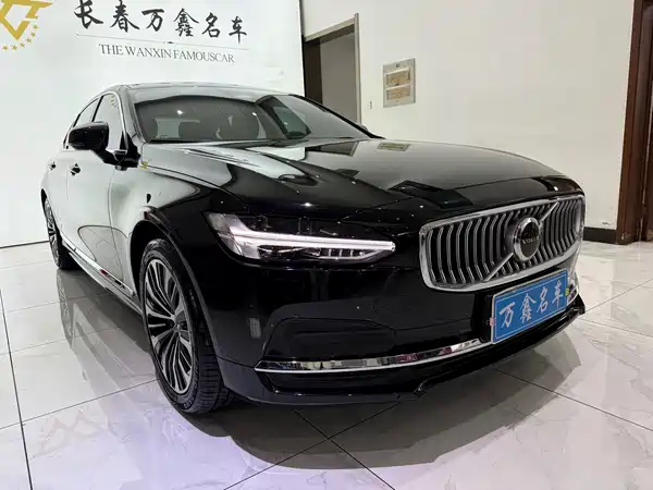 Volvo S90 2024, фото 3