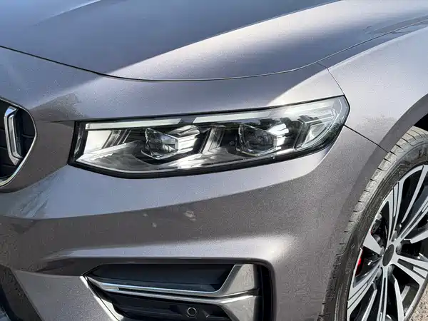 Geely Preface 2025, фото 4