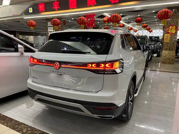 Volkswagen Tayron 2023, фото 6