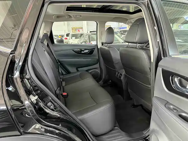 Nissan X-Trail 2022, фото 18