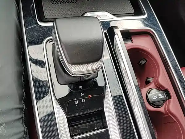 Hongqi HS5 2023, фото 20