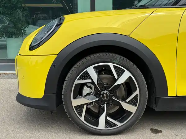 MINI 2025, фото 21