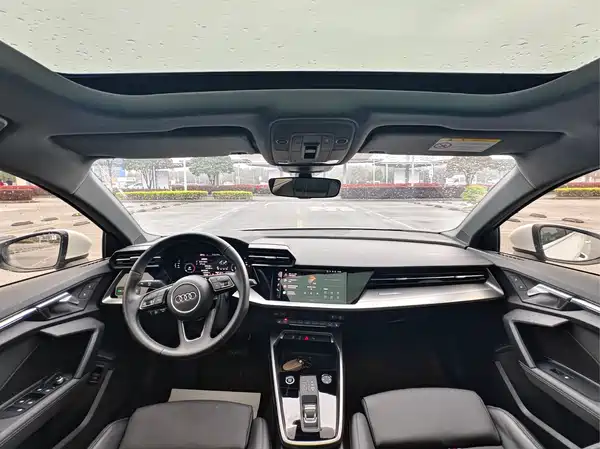 Audi A3 2023, фото 17